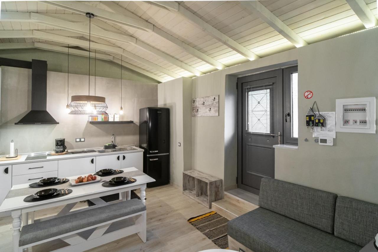 Vaya'S Cottage 5Km Ευθεία Από Κέντρο Τρικάλων Трикала Экстерьер фото
